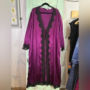 Jaclyn Smith Rich Purple Robe with Black Lace
